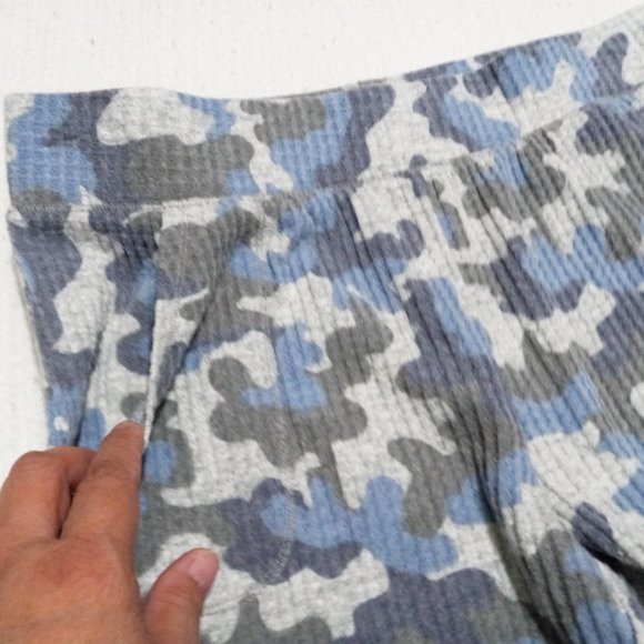Secret Treasures Medium Waffle Camo Jogger - Picture 5 of 7